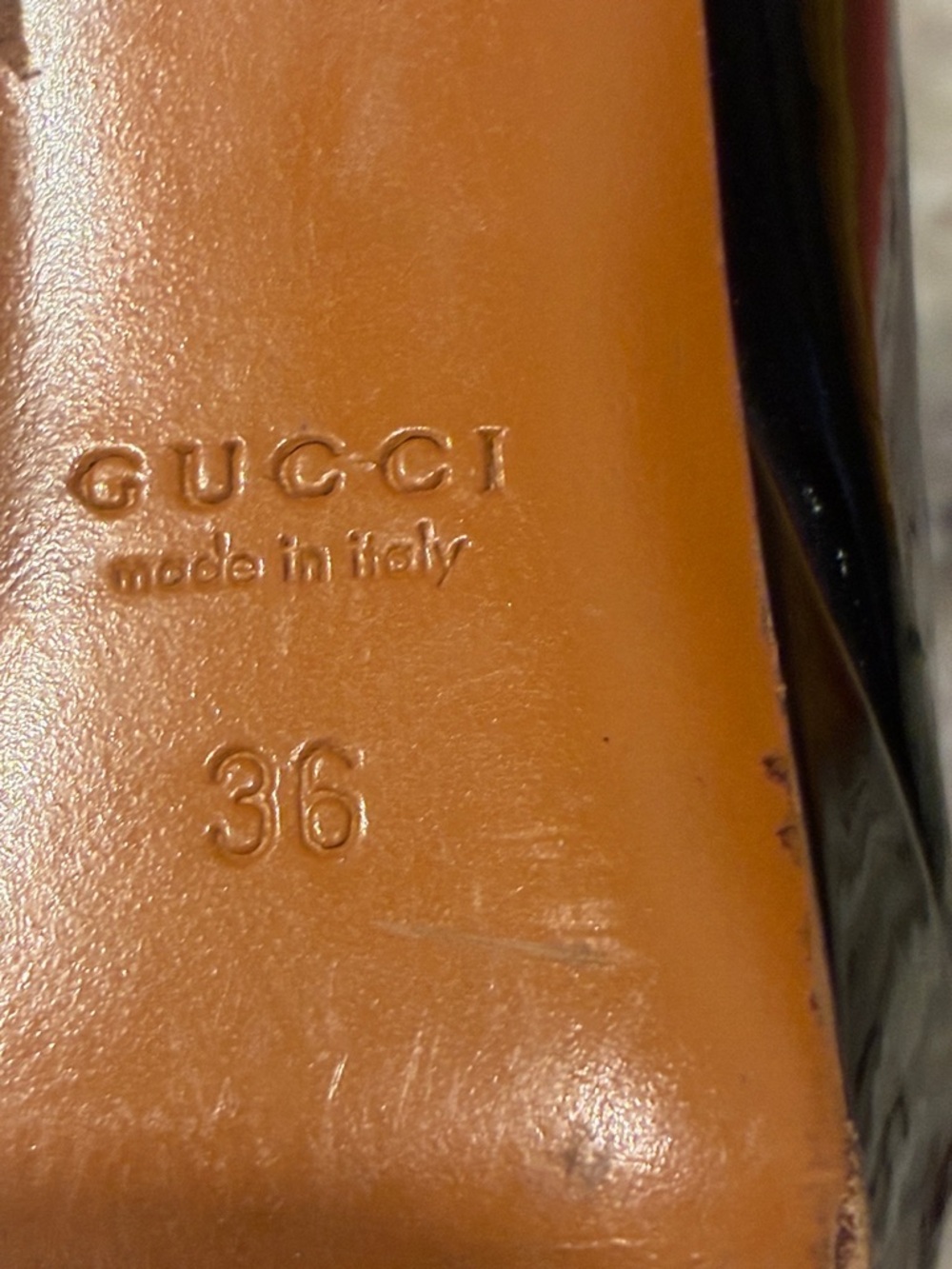 Gucci Betty black Patent Round-Toe High Heel Pumps - Picture 2 of 9